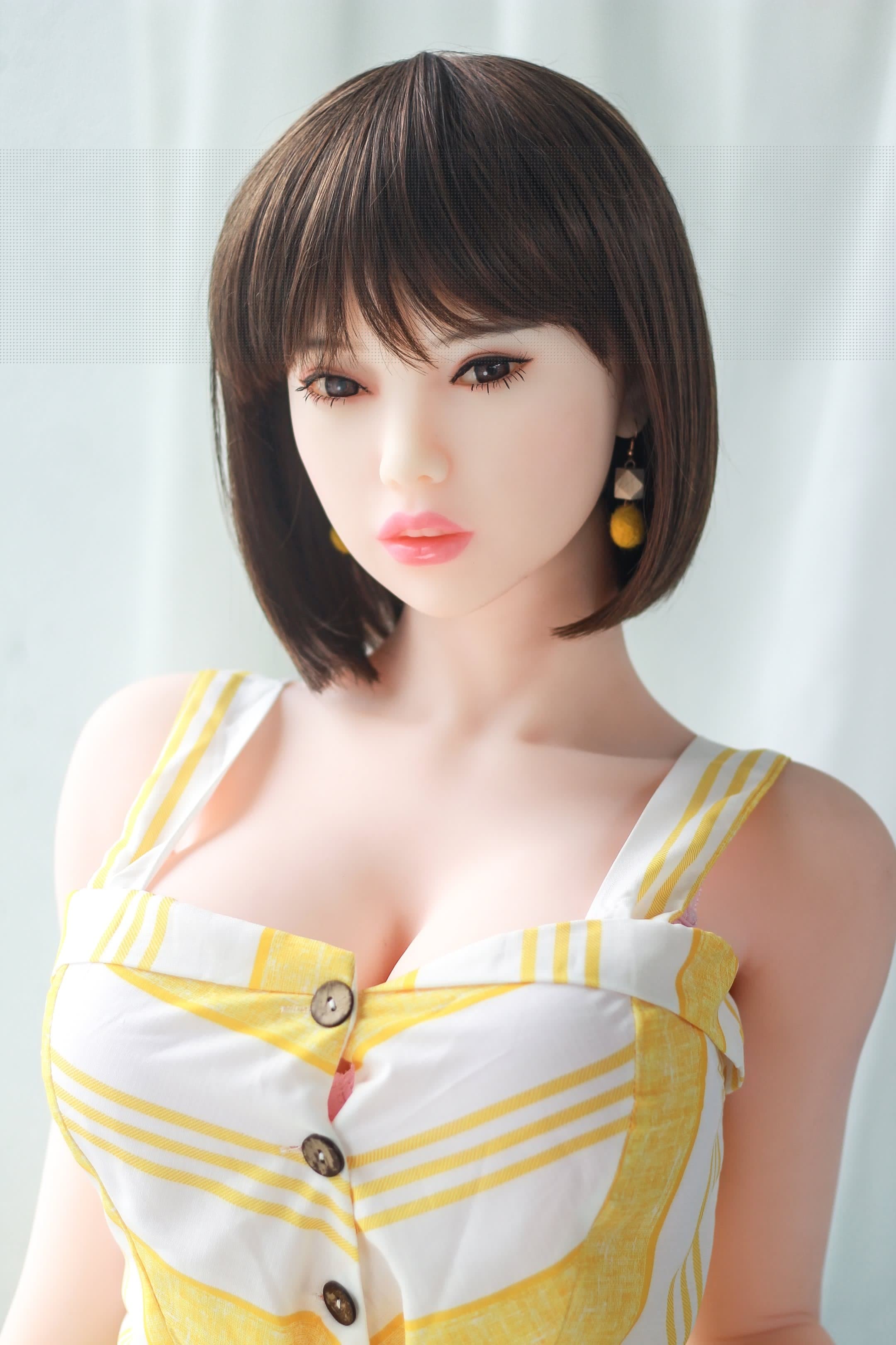 6YE 推出的 5ft5/165cm 大胸短髮亞洲日本性愛娃娃 - Aaliyah 的全面評測