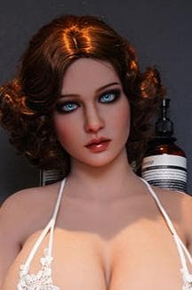 150cm/4ft11 Lisa：Dolls Castle 性感捲髮大胸全 TPE 性愛娃娃綜合評測（歐盟現貨）